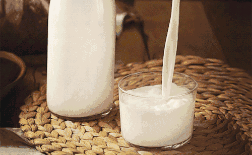 国外研究称牛奶喝多了会早死？到底该怎么喝？赶紧看