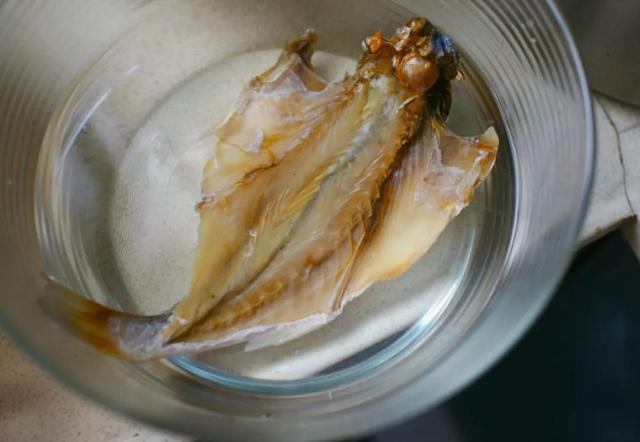周末养胃｜老上海人才知道的黄鱼鲞，现在十个人里九个不知道，连读也不会