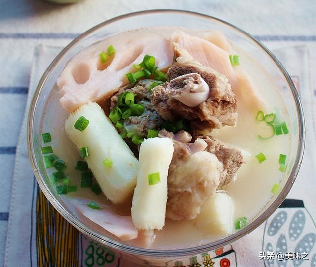 山药排骨汤的17种做法，口味清淡咸鲜，营养丰富适合全家喝的汤