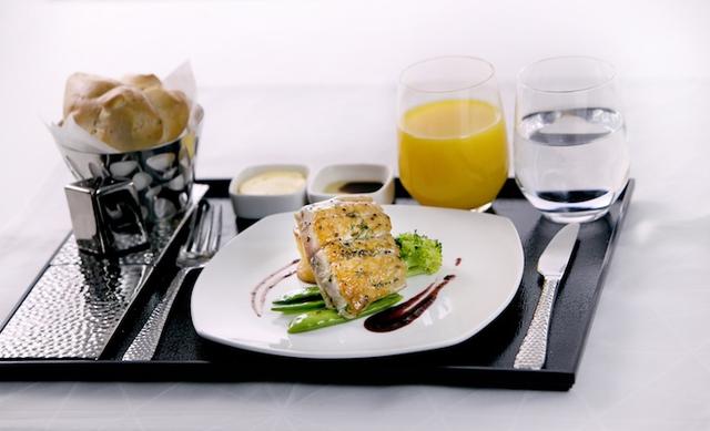 当你飞国际航班时，在想哪家商务舱的美味？
