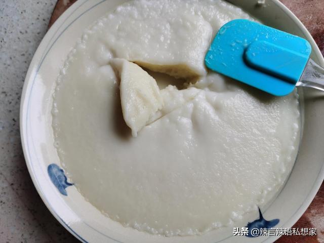 为家人做一款低糖低油的冰皮绿豆馅月饼，详细图文解锁全过程