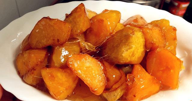1分钟学会“拔丝红薯”的简单做法，熬糖浆原来这么简单，收藏了
