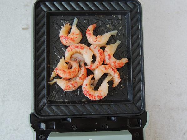 龙虾冷冻保存时，别直接放冰箱，这样做，吃着和鲜的一样好吃