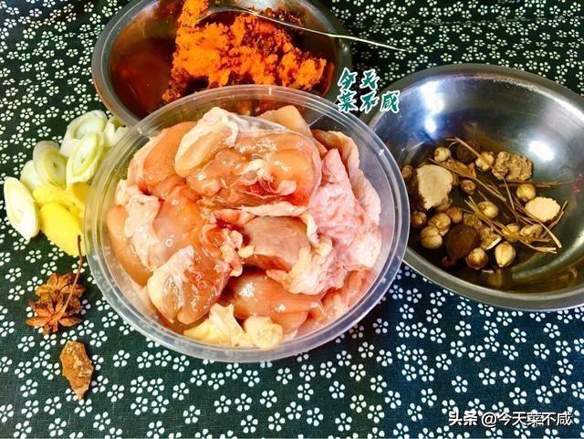 沧州火锅鸡，不一样的特色美食，火锅类的传奇，当地人一周吃三次