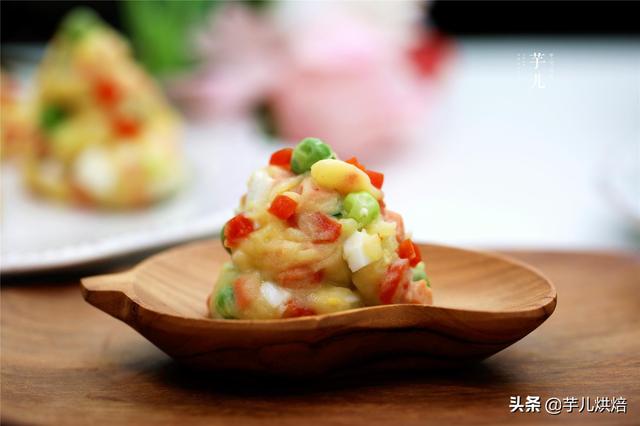 简单又好吃的日式土豆泥沙拉，细腻美味，营养丰富，孩子吃不够