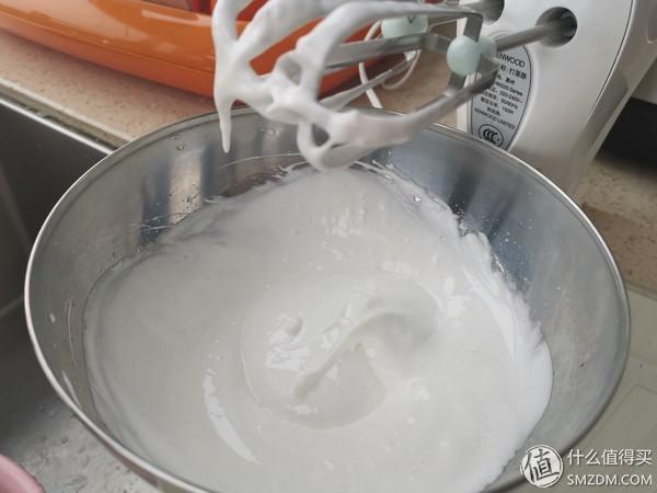 三大基础蛋糕胚：天使、戚风、海绵蛋糕的区别和100%成功做法！