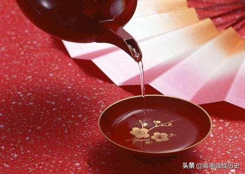 春节时令，古代如何防治瘟疫，为什么除夕团圆饭要饮屠苏酒