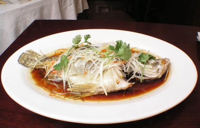 清蒸桂鱼的做法最正宗的做法 这样做很美味