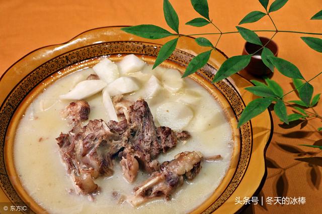 清炖羊肉怎么做？新疆人的做法值得试一试，味美鲜浓！