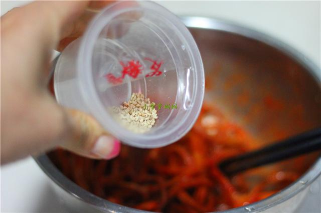 韩剧中走出来的小咸菜，好吃又健康，做法只需三步！