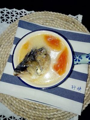 滋润肌肤的广东的靓汤——鱼头木瓜汤