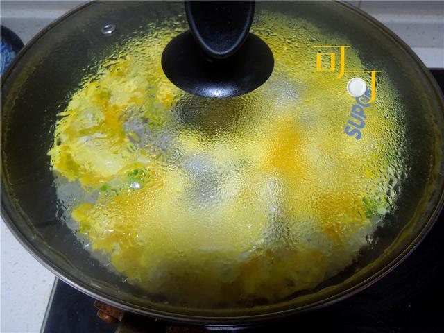3只鸡蛋2两海蛎，在家做一个金黄焦脆的海蛎煎蛋，不用特意去潮汕