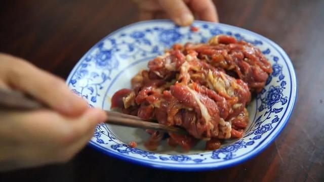 老北京风味炙子烤肉，在家用平底锅做，也一样喷喷香！