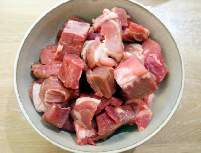 牛肉这个做法，配方和用量比例详细分享给你，简单易做软烂耐嚼