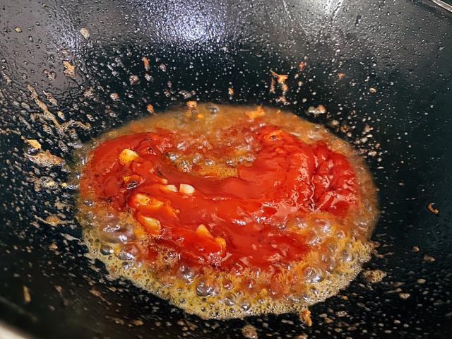 简单易学3分钟拿下：低脂美味下饭的茄汁大虾，酸甜开胃不怕胖