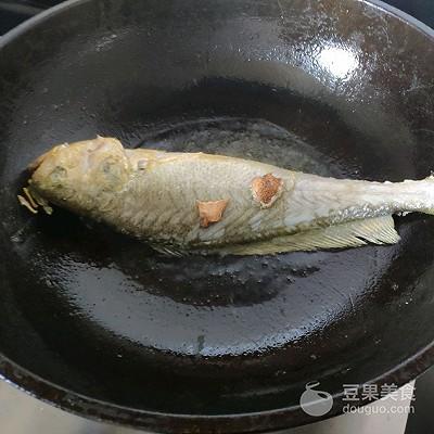 红烧大黄鱼的做法