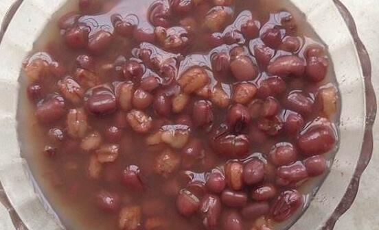 红豆薏米粥吃多久可以去湿气 红豆薏米去湿气多久见效