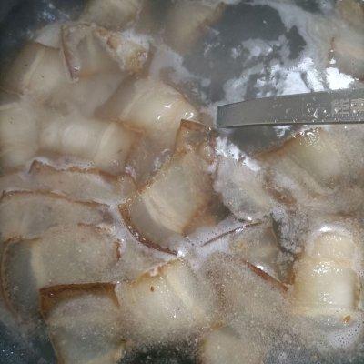 做了十年的蒜苔炒腊肉，这做法才叫香