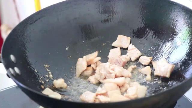 腐竹炒肉的家常做法，味道不错，做法简单