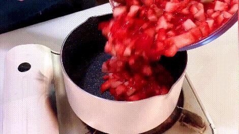 草莓酱怎么做？菊子手把手教你正确做法，无添加，吃着更放心