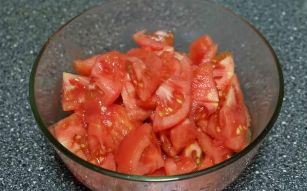 美味营养的番茄虾仁面，记住这3步，煮出来营养美味，劲道爽滑